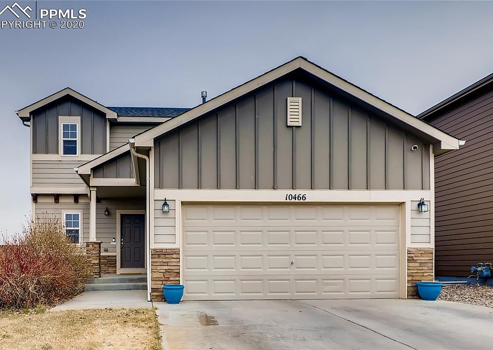 1st image of 10466 Silver Stirrup Dr