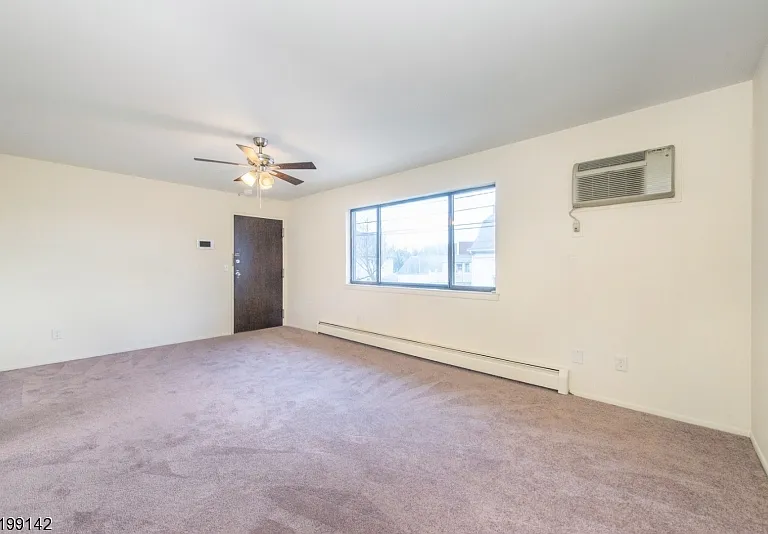 685 Van Houten Ave #3 — Photo 12