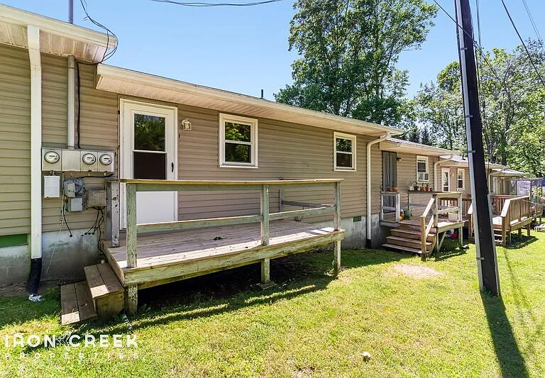 250 Avena Rd #11 — Photo 14