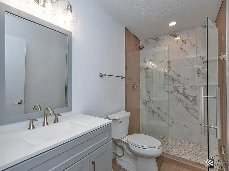 2174 S Del Valle Way — Photo 11