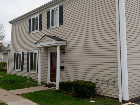 (undisclosed Address), Prospect Heights, IL 60070