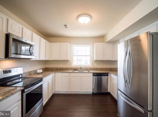 204 Bend Farm Rd, Fredericksburg, VA 22408