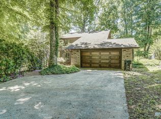 166 Heather Ln, Johnson City, TN 37601