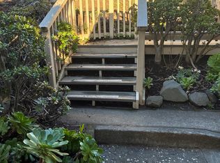 1520 Summit Rd, Berkeley, CA 94708