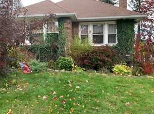 61 Presque St, Rochester, NY 14609