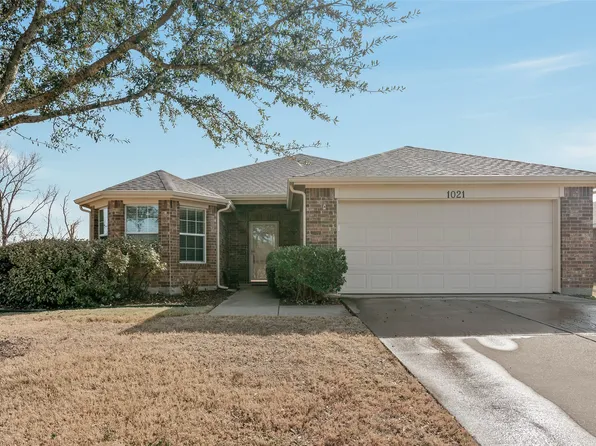 1021 Peach St, Royse City, TX 75189