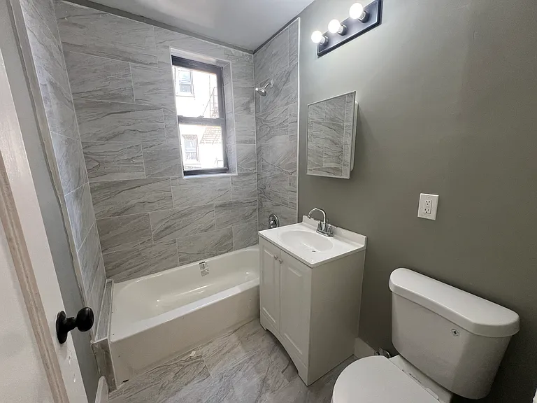 1009 S Orange Ave #401 — Photo 6