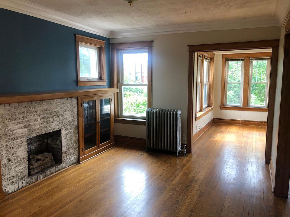 1st image of 4237 N Ashland Ave