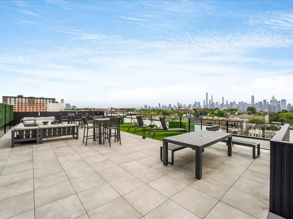 121 34th Street image 29 of 46