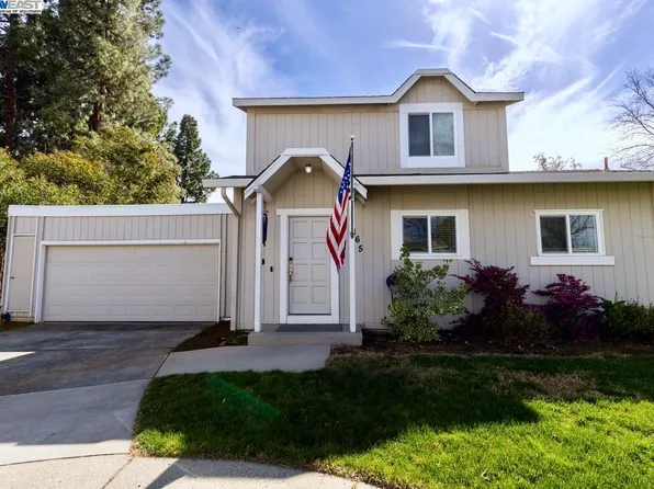 165 Mount Etna Dr, Clayton, CA 94517