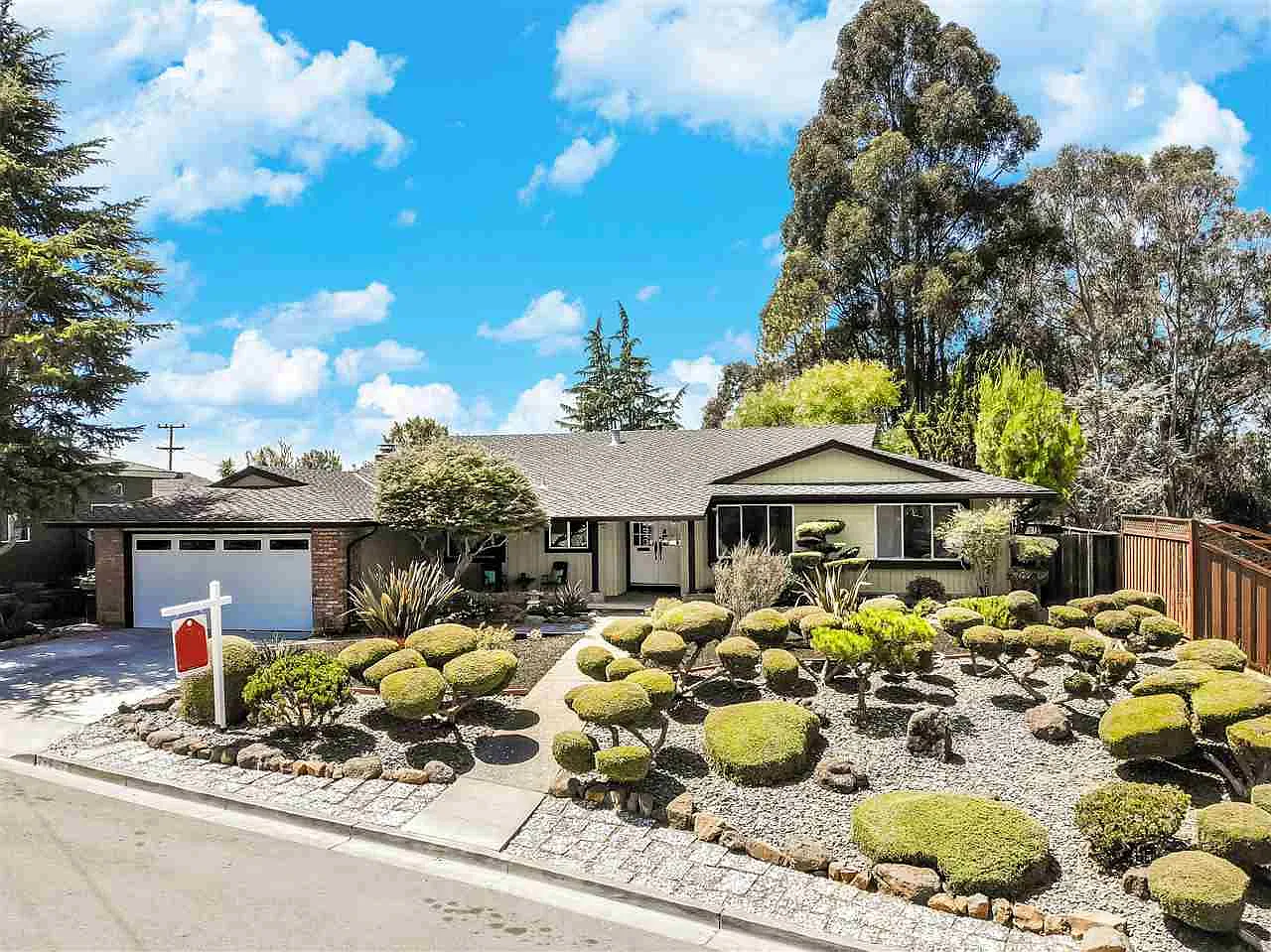 25983 Abbington Pl photo 1