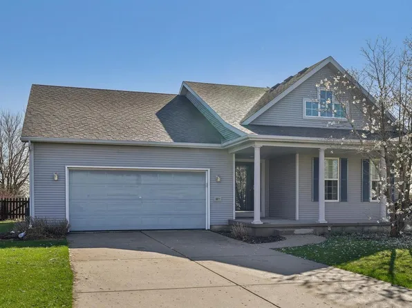 609 Willow Brook Trail, Sun Prairie, WI 53590