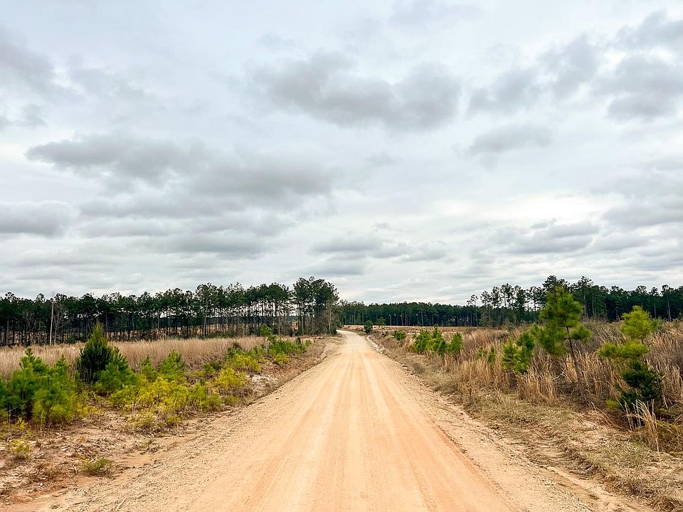 1st image of 5 Hardin Hideout Rd