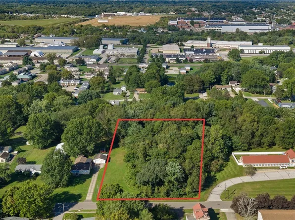 V/l Frank Ave, Barberton, OH 44203