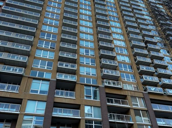 255 N Sierra St UNIT 902