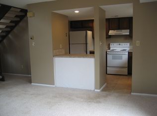 10911 Rosehill Rd, Overland Park, KS 66210