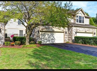 964 Heathrow Ln, Naperville, IL 60540