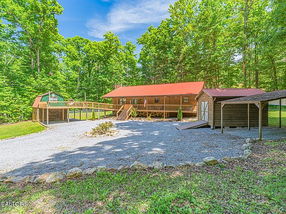 3rd image of 3394 Laurel Wood Rd