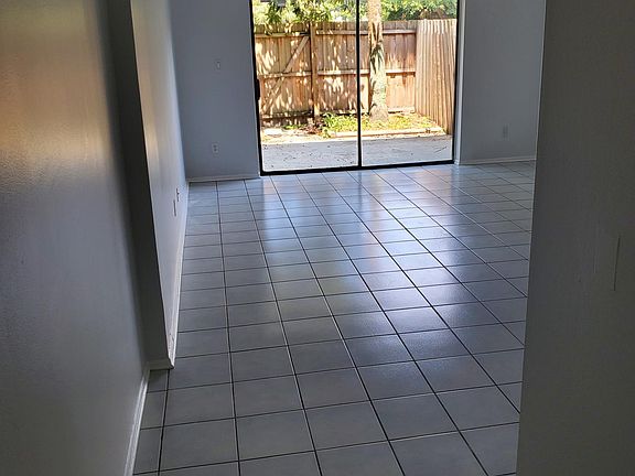 Living Room (1st floor)