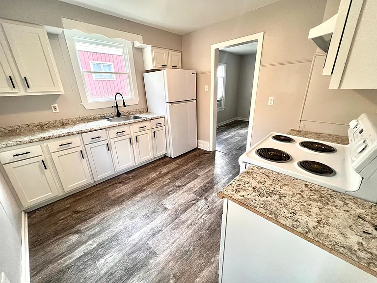 1620 Polk St — Photo 8