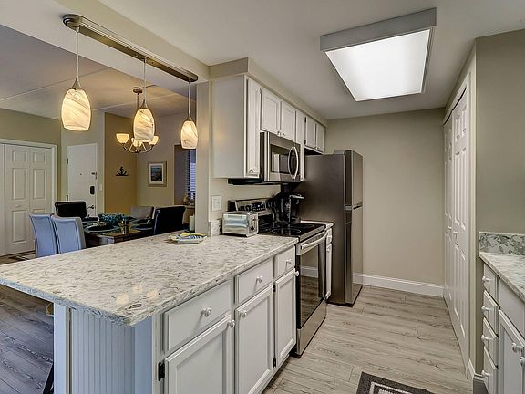 4th image of 10 S Forest Beach Dr APT 210