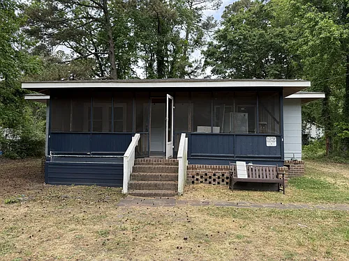 1307 Hemingway St Photo 1