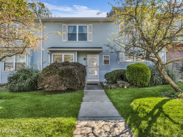 14 Deerfield Lane #15, Jamesburg, NJ 08831