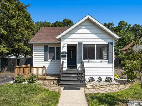 710 Parker Ave, Kalamazoo, MI 49008