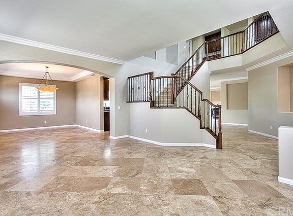 2nd image of 37229 Edgemont Dr