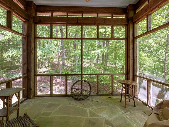 35th image of 167 Pollywood Ln