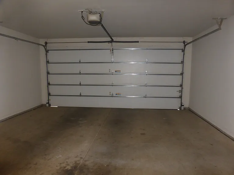 5 Stoneridge Ct #5 — Photo 14