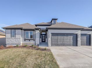 17235 S Allman Rd, Olathe, KS 66062