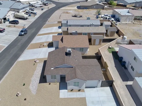 396 Riverfront Dr