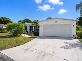 7957 Horned Lark Cir, Port Saint Lucie, FL 34952