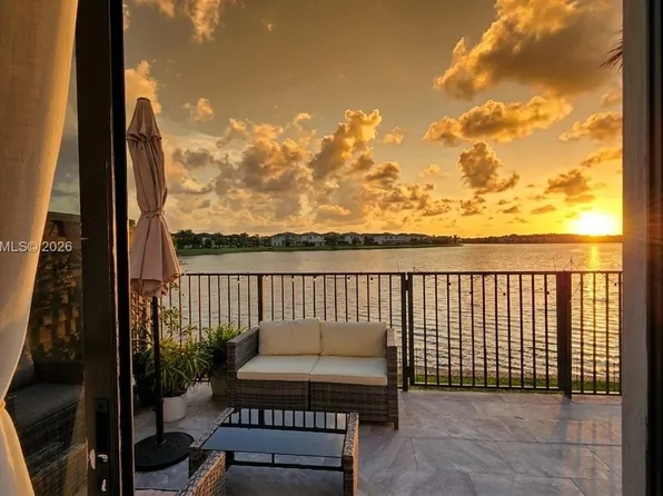 16017 NW 91st Ct, Miami Lakes, FL 33018