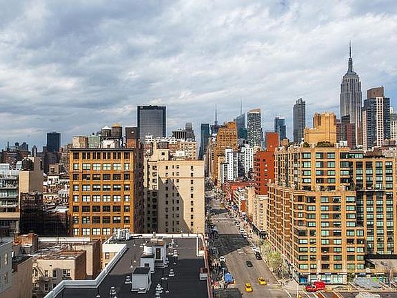 5th image of 201 W 17th St #Phh