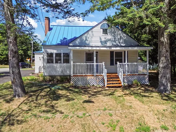 88 Halifax Street, Winslow, ME 04901