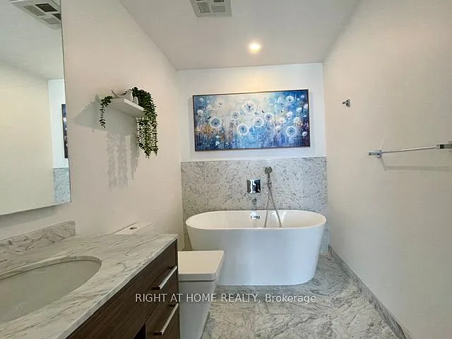 488 University Ave #4106 — Photo 26