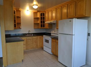 937 Kains Ave APT D, Albany, CA 94706