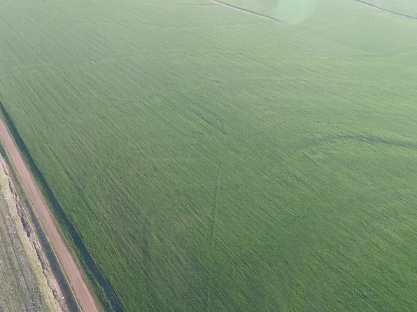 1000 E Blaine Rd, Hunter, OK 74640