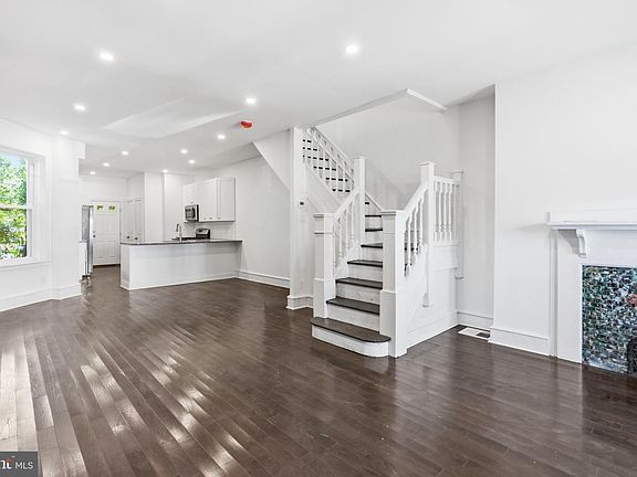 5th image of 1348 S 52nd St