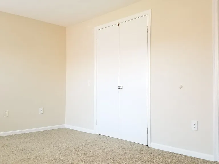 1669 Colonial Way — Photo 18