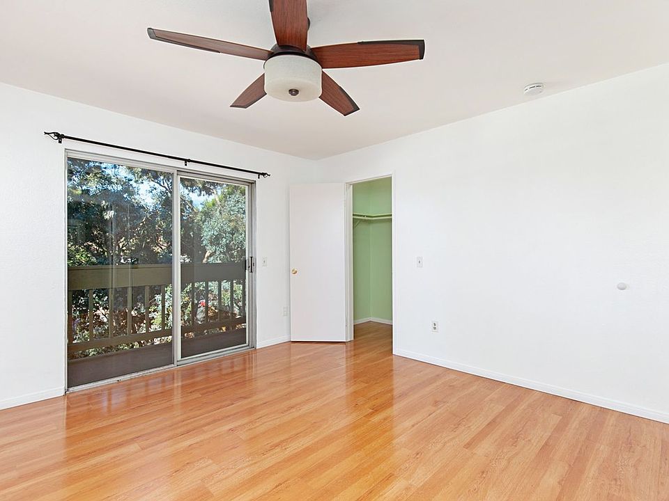 1st image of 3912 60th St Unit 6