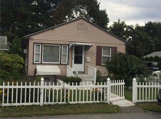 71 Follett St, Pawtucket, RI 02860