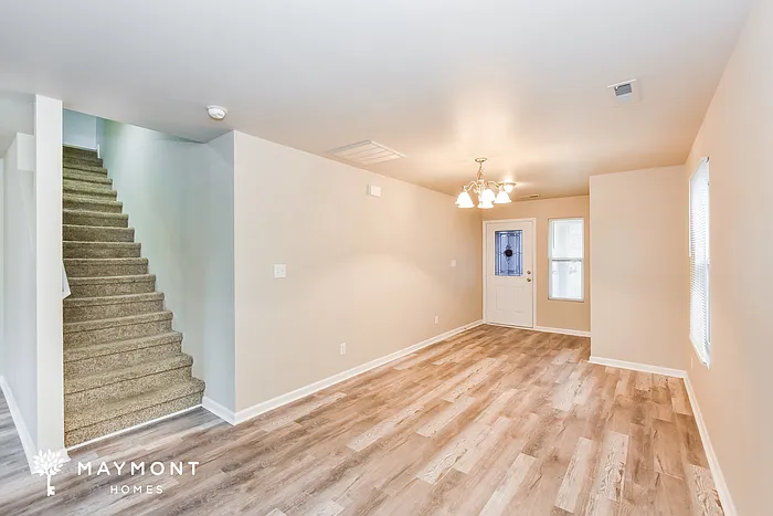 118 Wethersfield Dr — Photo 6
