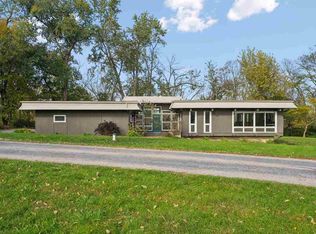 1980 Valley View Dr NE, North Liberty, IA 52317