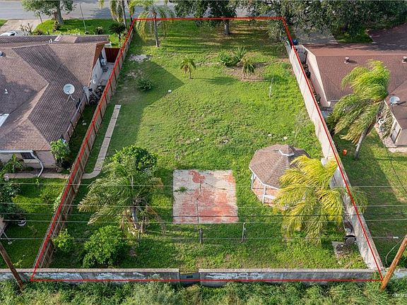 3rd image of 3413 Harvey St