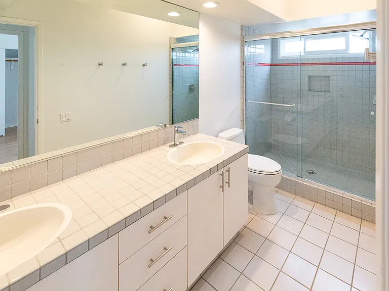 8017 Agnew Ave — Photo 15