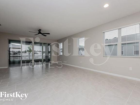 3rd image of 3524 Bristol Cove Ln