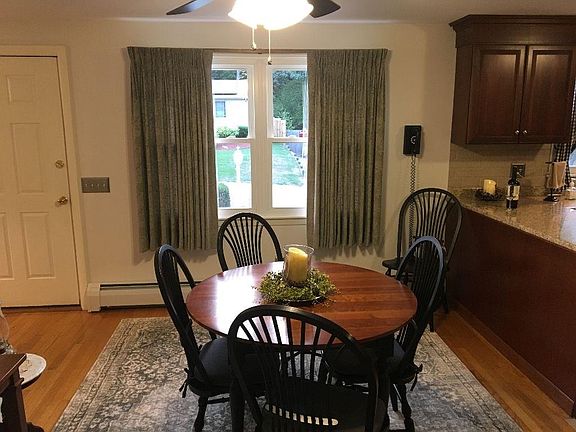 5th image of 120 Revere Ave